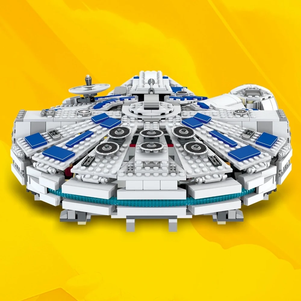 In Stock Millennium Spaceship  - Model Kit Wall E 评论和价格