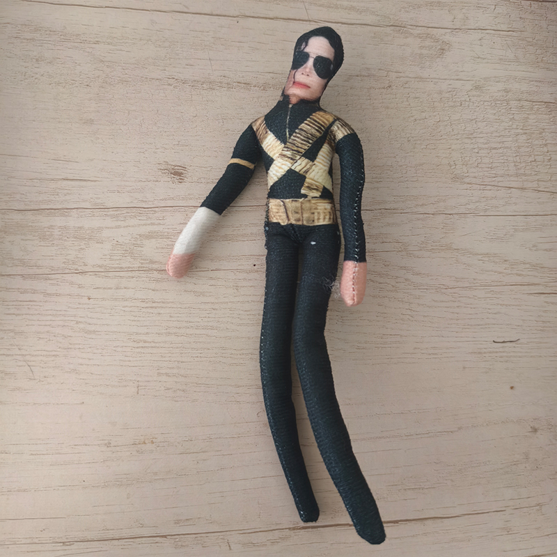 Michael Jackson Famous Singer  - Model Kit Joints 评论和价格