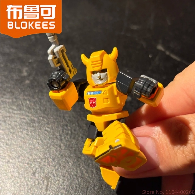 Blokees Transformers Defender  - Model Kit Optimus Prime 评论和价格